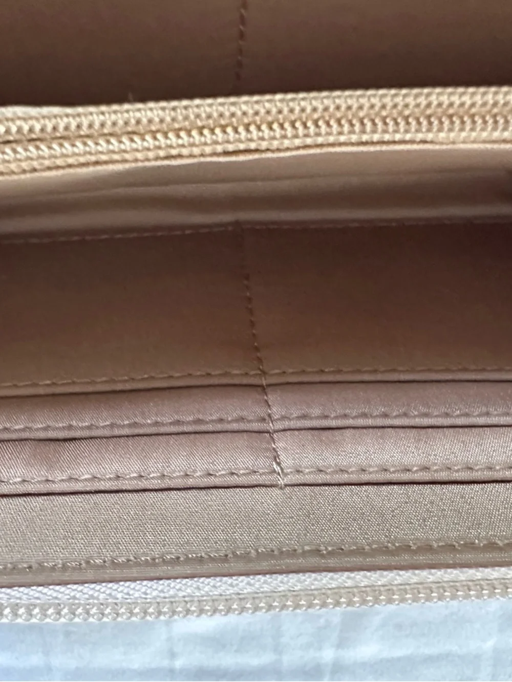 Etienne Aigner Leather Zip‎ Around Wallet Womens Cream Long Wallet Organizer